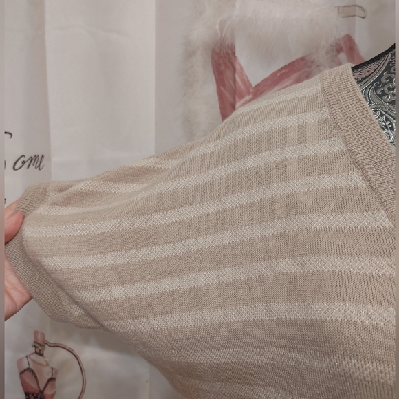 Ann Taylor Loft XS V-Neck Striped Metallic Short Sleeve Sweater - Picture 3 of 5